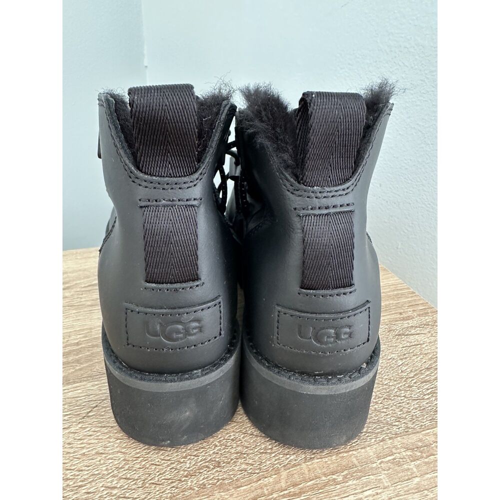Ugg Women's Classic Rising Toggle Platform Boots … - image 7